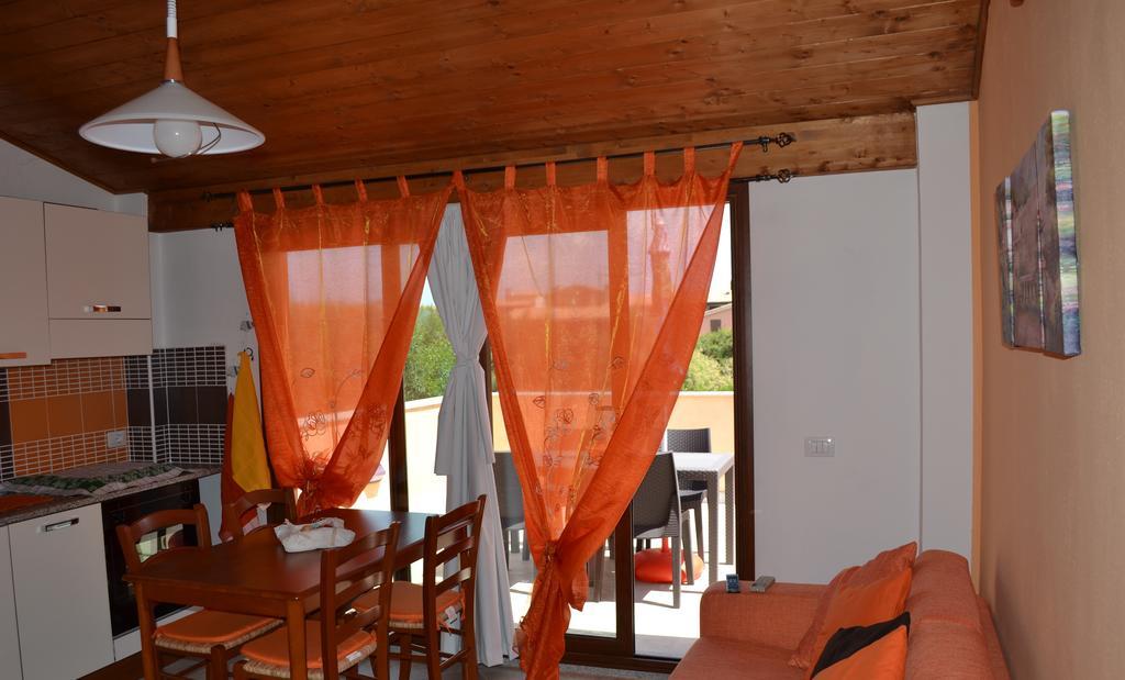 Apartments Mimose Бадези Стая снимка