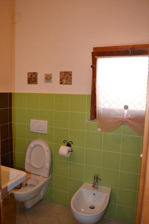 Apartments Mimose Бадези Екстериор снимка